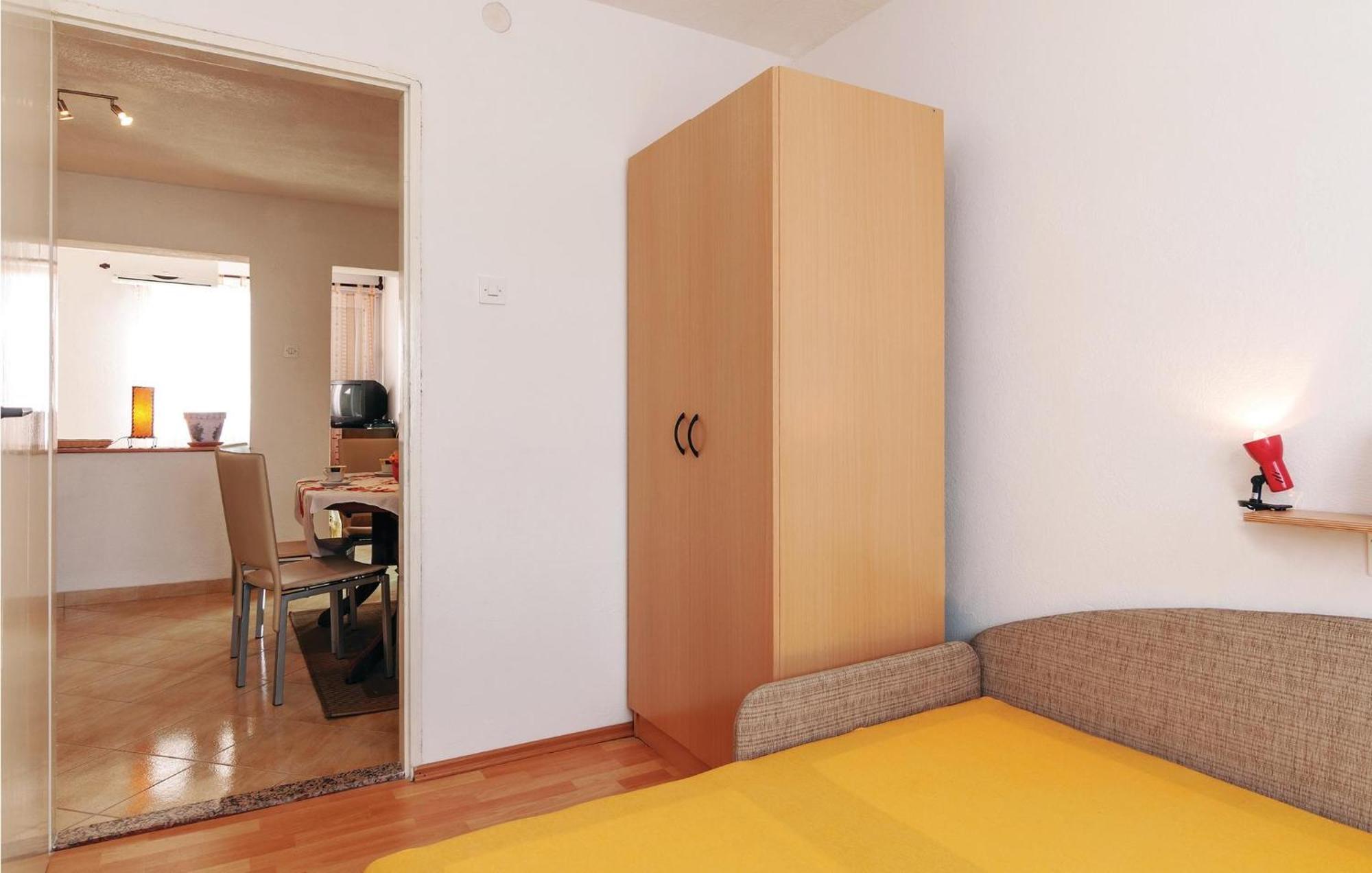 Beautiful Apartment In Vir With Wifi Exterior photo